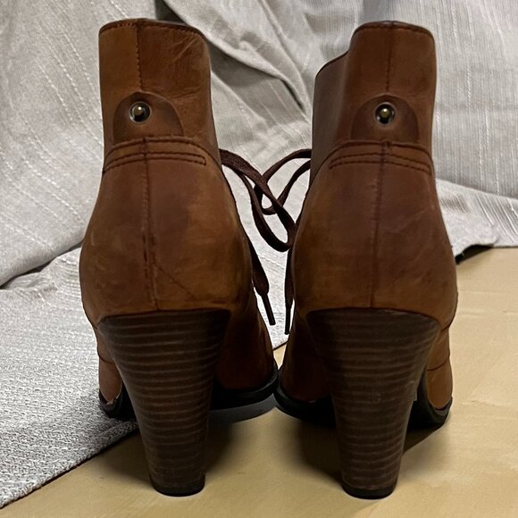 Clarks Indigo Lace-Up Ankle Boots - Picture 5 of 5